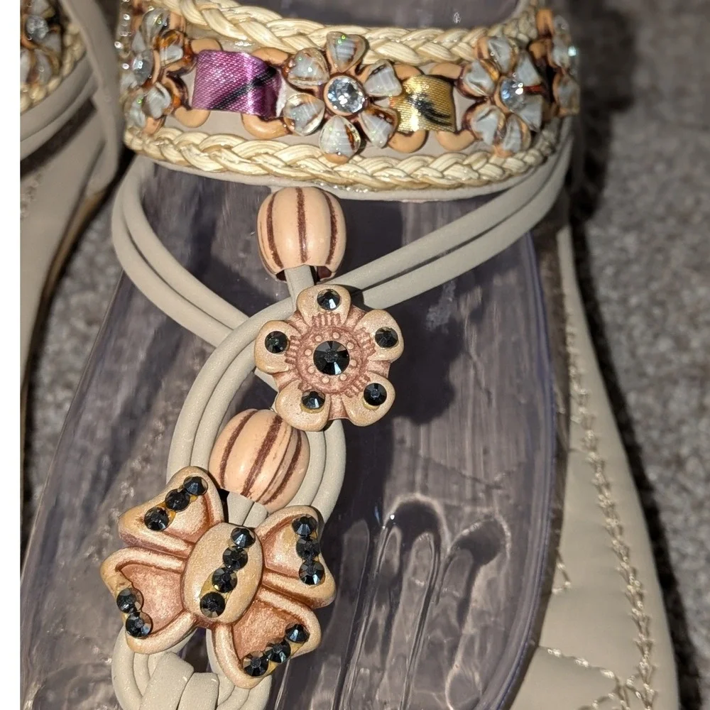 Boho Beaded Floral Butterfly Sandals Beige Elastic Slingback Flat Size 11 NEW‎